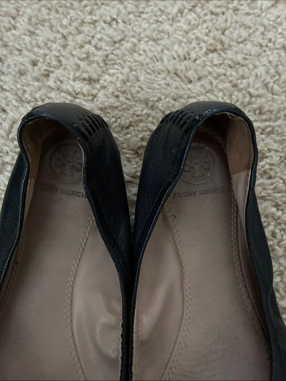 Tory Burch Black Leather Ballet Flats with Gold Emblem (size 7.5)